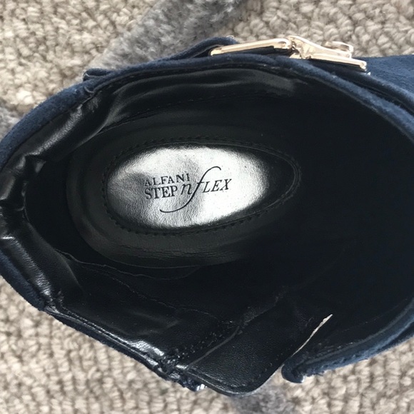 Blue suede booties size 7 - Picture 8 of 12